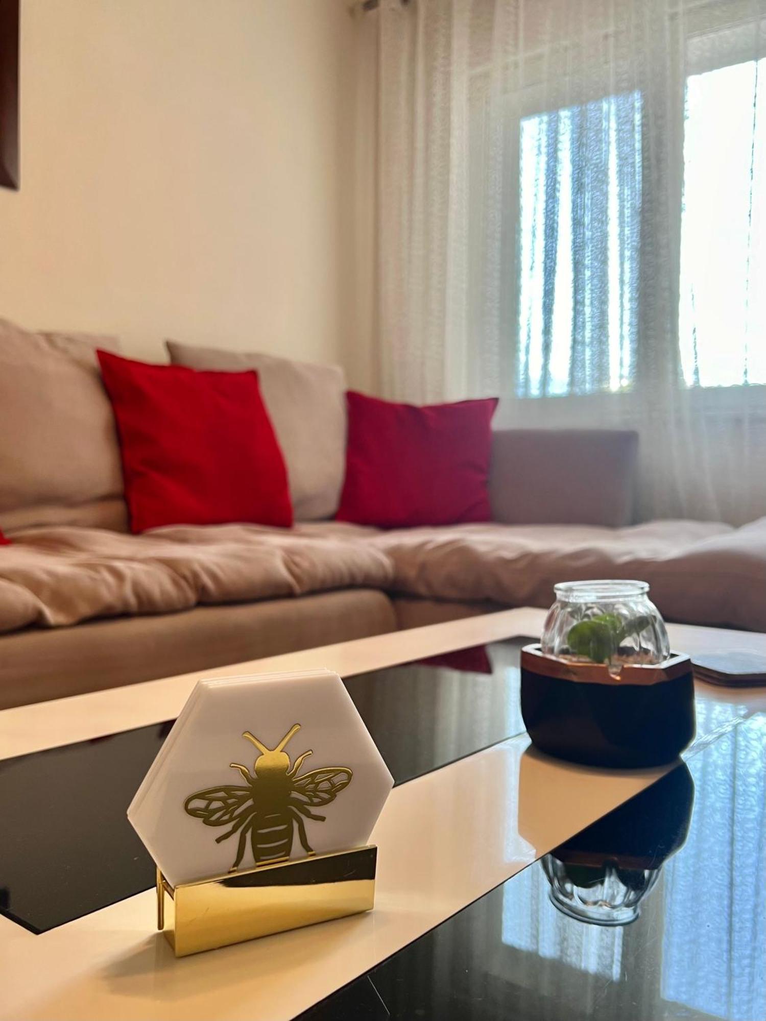 Blloku Family Apartment Тирана Экстерьер фото